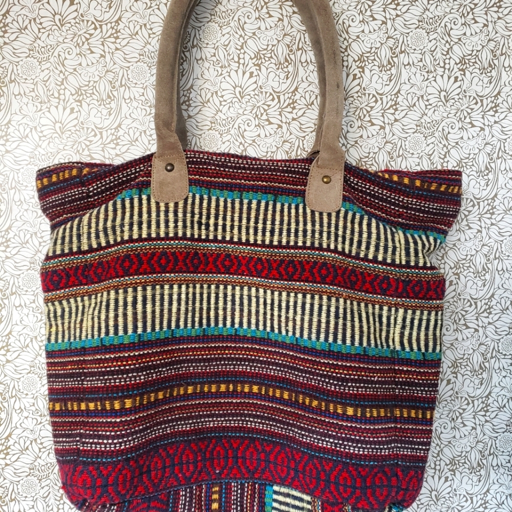 Shoulder bag